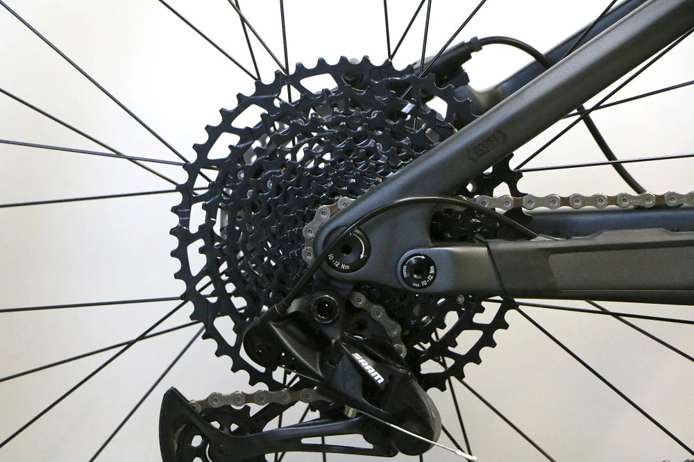 TITAN Cypher 120 Carbon Dash (2023) 6 TITAN Cypher 120 Carbon Dash (2023) - Image 4