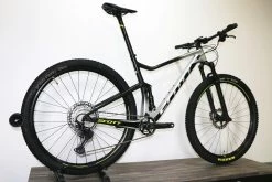 SCOTT Spark RC 900 Pro Carbon Large (Pre-Owned) -Bikes Shop IMG 7297
