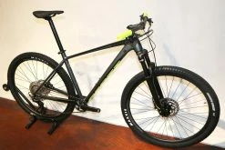 SCOTT Scale 980 (2022) -Bikes Shop IMG 7790 a0c60540 6cce 49bb 8f53 1b59b93a5605