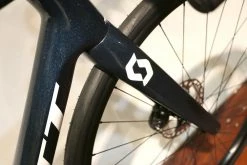 SCOTT Addict RC 40 Disc (2022) -Bikes Shop IMG 7832