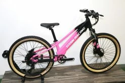 TITAN Charge Calypso Jr. 24" (2023) 17 TITAN Charge Calypso Jr. 24" (2023) -Bikes Shop IMG 8072