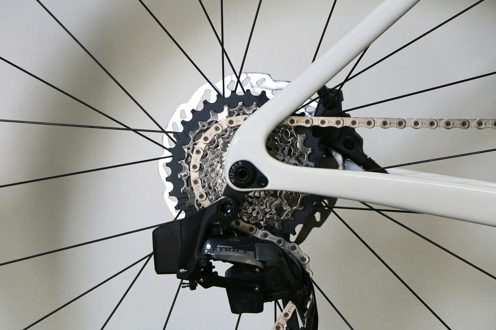 TITAN Valerian Carbon Team (2023) 8 TITAN Valerian Carbon Team (2023) - Image 6