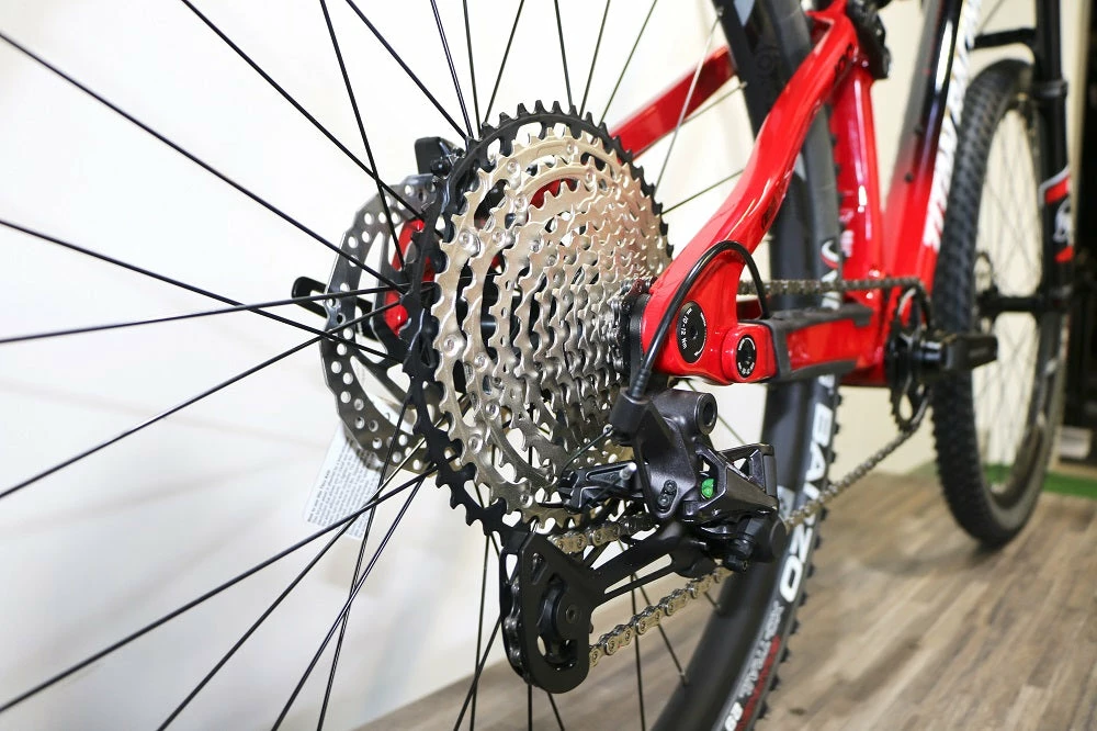 TITAN Cypher RS Carbon Elite (2023) 8 TITAN Cypher RS Carbon Elite (2023) - Image 6