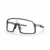 OAKLEY Sutro Eyewear (Matte Carbon Photochromic)