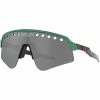 OAKLEY Sutro Lite Sweep Eyewear (Spectrum Gamma Green Frame) -Bikes Shop Oakley Sutro Lite Sweep Spectrum Gamma Green Prizm Black Sunglasses Spectrum Gamma Green AW22